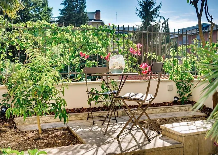 Luxury, Large Flat With Terrace On Vatican Walls Appartement